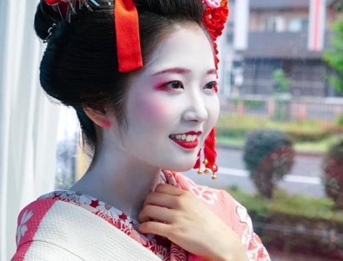 【素人ナンパ】MM号を知らない浅草の芸妓(23歳)さん、軽い気持ちで挑戦した野球拳対決で全裸にされるｗｗｗｗｗ