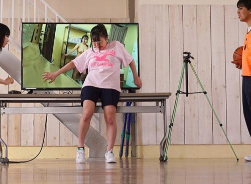 『いやぁ！見ないでーー！』ダンス部の女子生徒に全裸でダンス強要！その一部始終を撮影した映像を男子部員にも公開！