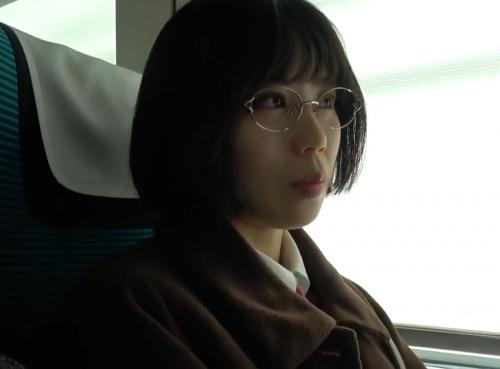 【人妻不倫旅行】結婚8年目　専業主婦(26歳)。夫の浮気に絶望した人妻が初めて他人のチンポを受け入れた日
