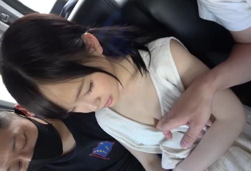 『日本に行ってみたいです…』アジアの売春宿で見つけた小さな女の子を騙して大人達で中出しした一部始終