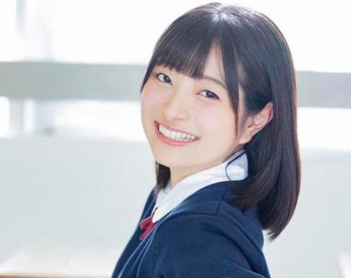 真面目なスポーツ少女が初めて部活を休んで昼間からおじさんたちとセックスしまくった一部始終