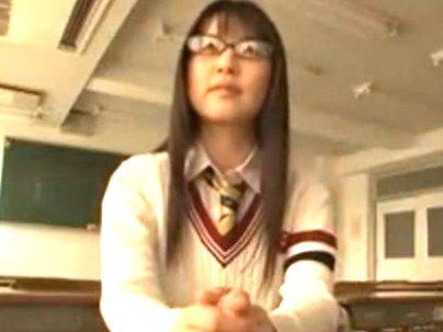 ≪眼鏡×女子≫『つぼみ』真面目そうな清楚系美少女が調教されてもだえ感じちゃうぞｗｗｗｗｗｗ
