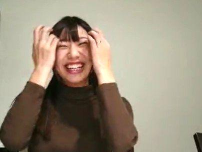 ≪夫の目の前≫『寝取らせられた妻』スタイル抜群の極上美人人妻が他人棒で寝取られ不倫セックスｗｗｗ