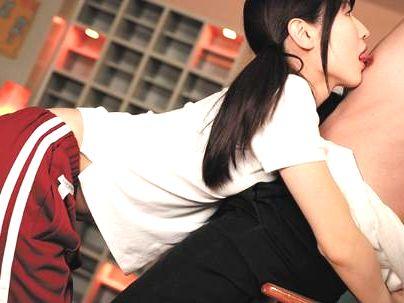 ≪巨乳≫『美少女』滅茶苦茶エロい体のカワイ子ちゃんが学校でえちえちしちゃうぞｗｗｗｗｗｗｗ