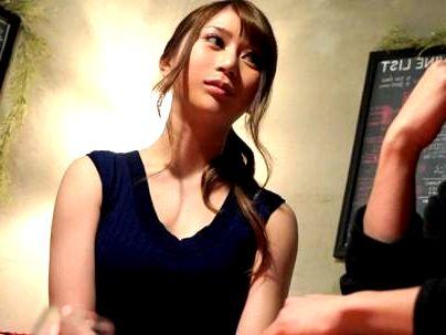 ≪スレンダー博多美人≫『AV出演』スレンダー細見の綺麗なお姉さんがホテルでえちえちしちゃうぞえｗｗｗｗｗｗ
