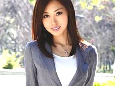 ≪欲求不満≫『OL！』着衣のまま激パコセックスしちゃうスレンダー美人ＯＬがもだえ感じちゃうぞｗｗｗ