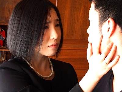 ≪昼下がり≫『義理の母』年の割にはきれいな体の熟女のが義理息子に言い寄られてもだえ感じちゃうぞｗｗｗ