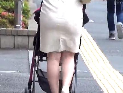 ≪育児ママ限定！≫『産後で感度抜群！』旦那に内緒でセックスレスな女性がナンパされて浮気セックスしちゃう