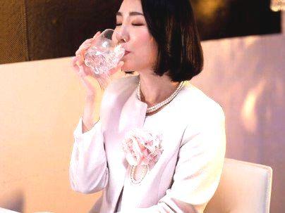 ＜舞原聖＞色っぽい感じのおくさんヒトヅマ義母が童貞君息子とエチエチシチャウゾ！！