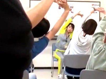 ≪図書館≫『敏感娘！』スレンダー細見の綺麗な可愛い女の子が犯されレイプされちゃうｗｗｗｗ