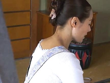 ≪やっちゃいけない性行為≫『エロドラマ！』熟女のおばさんが息子に犯され近親相姦セックスしちゃうエロドラマ