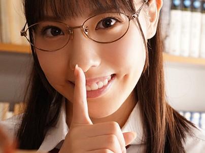 ≪淫乱≫『美少女』滅茶苦茶カワイ子ちゃんが男のオチンポ痴女行為でイタズラ三昧ｗｗｗｗｗｗｗ
