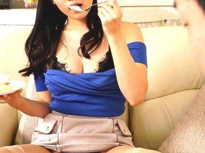 ≪家庭教師≫『誘惑パンチラ！』スタイル抜群の綺麗な体なお姉さんが誘惑してくるから我慢限界でオチンポ勃起ｗｗｗ