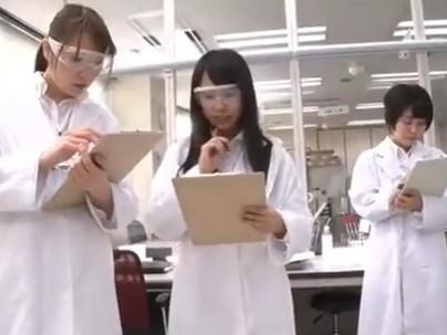 ≪潮吹き≫『チャレンジ企画』新卒社員を集めて企画でエロ行為楽しんじゃうぞｗｗｗｗ