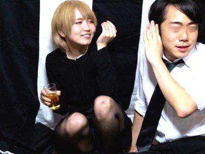 ≪法事で7年ぶり≫『金髪喪服ぎゃる』久しぶりに会った男たちに犯されちゃうぞｗ無料エロ動画！！