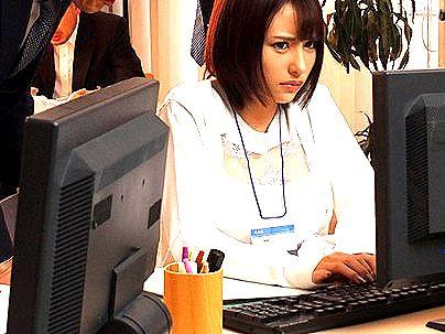 ＜伊藤舞雪！＞スタイル抜群巨乳オッパイ可愛い美少女OL！彼氏が出張を命じられた3日間にネトラレ行為になっちゃう！