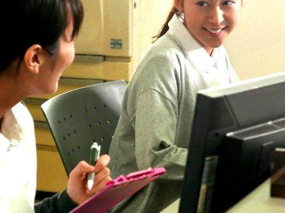 ≪不純な白衣≫『人妻看護師！』優しく綺麗な人妻ナースが患者さんに犯されレイプされちゃう無料エロ動画ｗｗｗ