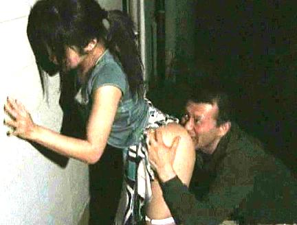 ≪ヘンリー塚本≫『エロドラマ！』旦那のオチンポでは我慢限界の淫乱人妻が他人棒で興奮しちゃうｗｗｗｗ