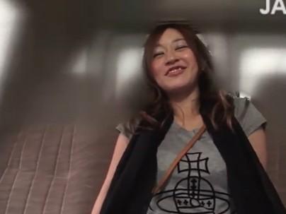 ≪人妻ナンパ≫『東京の奥様』エロい体の人妻が旦那に内緒でまさかの浮気セックスしちゃうエロ動画ｗｗｗｗ