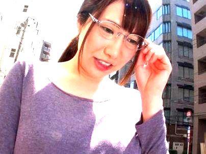 【素人人妻企画！】アプリで知り合った真面目そうな人妻がエロ行為でもだえ感じちゃうぞｗｗｗｗｗｗｗｗｗ