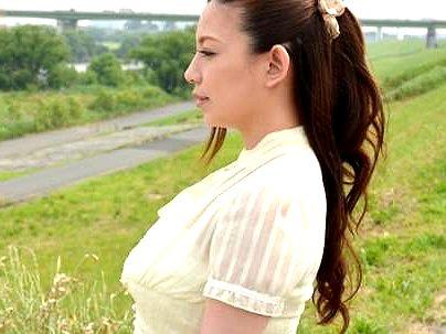 ≪野球選手の妻≫『人妻寝取られ』愛する旦那のために人妻美熟女が体で支払う！ムチムチおっぱいがたまらないｗ