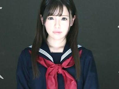 ≪VR≫『制服美少女！』無茶苦茶カワイ子ちゃんの制服美少女を大股開きでえちぇちしちゃうぞ！