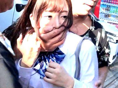 ＜佐藤ののか！＞「え、ｲﾔ‥やめて…たすけて・・」真面目そうな清楚系制服女子！鬼畜な男たちに犯されレイプされる！