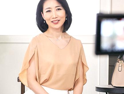 ≪初撮り五十路妻≫『ドキュメント！！』欲求不満の人妻美熟女が我慢状態で不倫浮気セックスしちゃうエロ企画