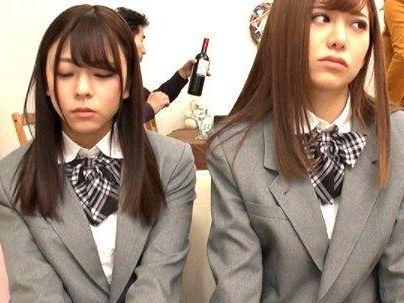 ≪再婚相手の連れ子≫『毎日喧嘩！』大っ嫌いな連れ子と喧嘩になってレズ行為で攻撃して感じさせちゃうｗｗｗｗ