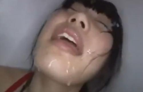 プール監視のバイトをする人の好さそうな女性をボロ雑巾レイプ