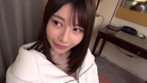 巨乳美女とホテルでハメ撮り。パイズリと騎乗位、正常位で揺れるおっぱい