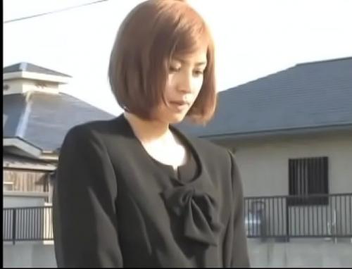 夫が起こした人身事故。被害者のオヤジに何をされてもじっと耐える加害者の妻