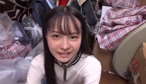 ゴミだらけの家屋の住人がJK？　メンヘラ女子高生とエッチ