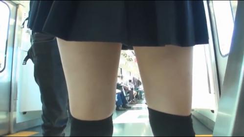 リアルJKにいきなり挿入ww