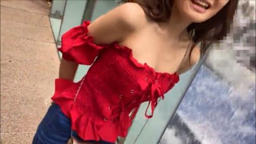 明るい性格でちょっとあざと可愛い美女と勢い余って中出しSEXww