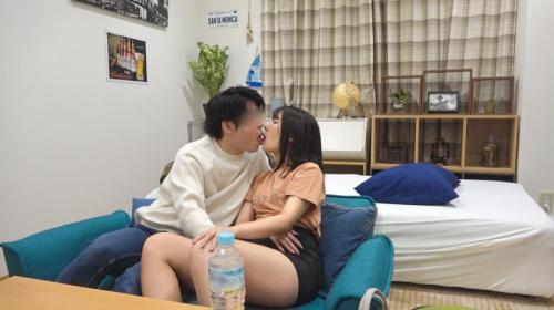 〖TXXX〗性欲強くてアプリで相手探してる美少女JDを部屋に連れ込んでSEXするエロ動画がこちら