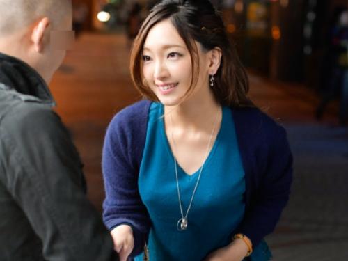 〖xvideos〗夫との性生活に不満の美人三十路人妻が夫がいぬ間に自宅で火遊びするエロ動画がこちら
