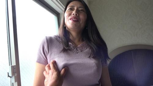 〖TXXX〗バスト100センチ巨乳アラフィフ熟女が若いち●ぽでSEXするエロ動画がこちら