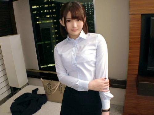 〖xvideos〗プロの男優さんに犯されたい！刺激が欲しい美人保険外交員のOLがハードなプレイでよがりまくるエロ動画がこちら