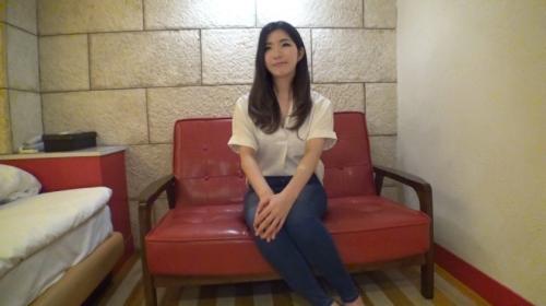 〖xvideos〗若いのにお色気たっぷりの事務員美女が彼氏に内緒でAV出演するエロ動画がこちら