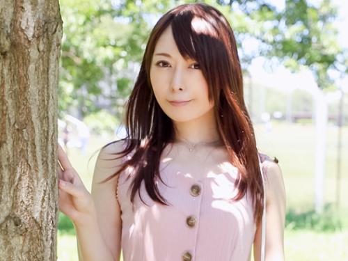 〖xvideos〗複数のセフレを抱える淫乱人妻が激しいピストンに全身震わせてイキまくるエロ動画がこちら