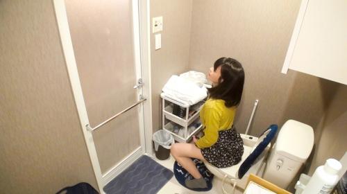 〖ドーガ〗老舗料亭でバイトしてるスレンダー美女を部屋に連れ込んでSEXするエロ動画がこちら