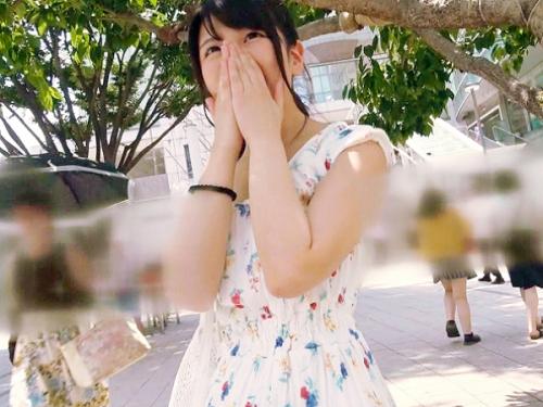 〖xvideos〗AV観ながらオナニーしてるアイドル級のカワイイ美少女が念願のAV出演するアダルト動画がこちら