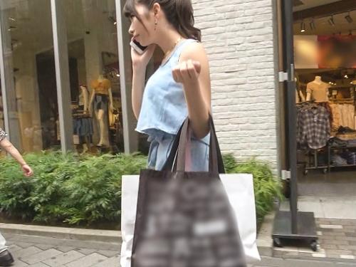 〖xvideos〗Iカップ爆乳リアル峰不●子ちゃんのパイズリテクが凄いエロ動画がこちら