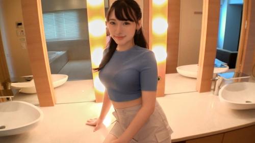 〖TXXX〗笑顔が素敵なGカップ爆乳薬剤師美女がAV初体験のエロ動画がこちら