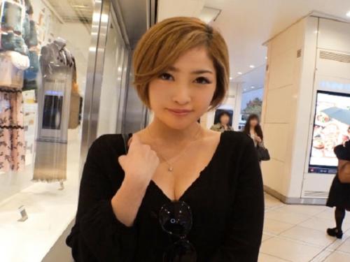 〖xvideos〗この女マジでエロい！20歳にして色気ムンムンの美尻ギャルがイキっぷりがエロい無料アダルト動画がこちら