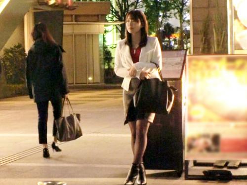 〖xvideos〗乳首でイケる敏感乳首のムチエロ美乳エステティシャンが彼氏がいない欲求不満を爆発させるエロ動画がこちら