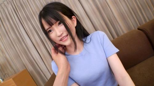 〖TXXX〗透明感あふれるスレンダー美少女JDがAV初体験のエロ動画がこちら