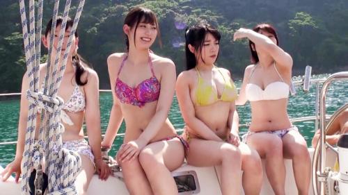 〖ドーガ〗ビキニがお似合いの巨乳JDたちと乱交クルージングするエロ動画がこちら