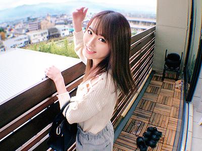 【ハメ撮り】「だめ、イっちゃう♡」アイドルみたいにかわいい女子大生美少女が露天風呂でおじさんちんぽに気持ちよくなる♡